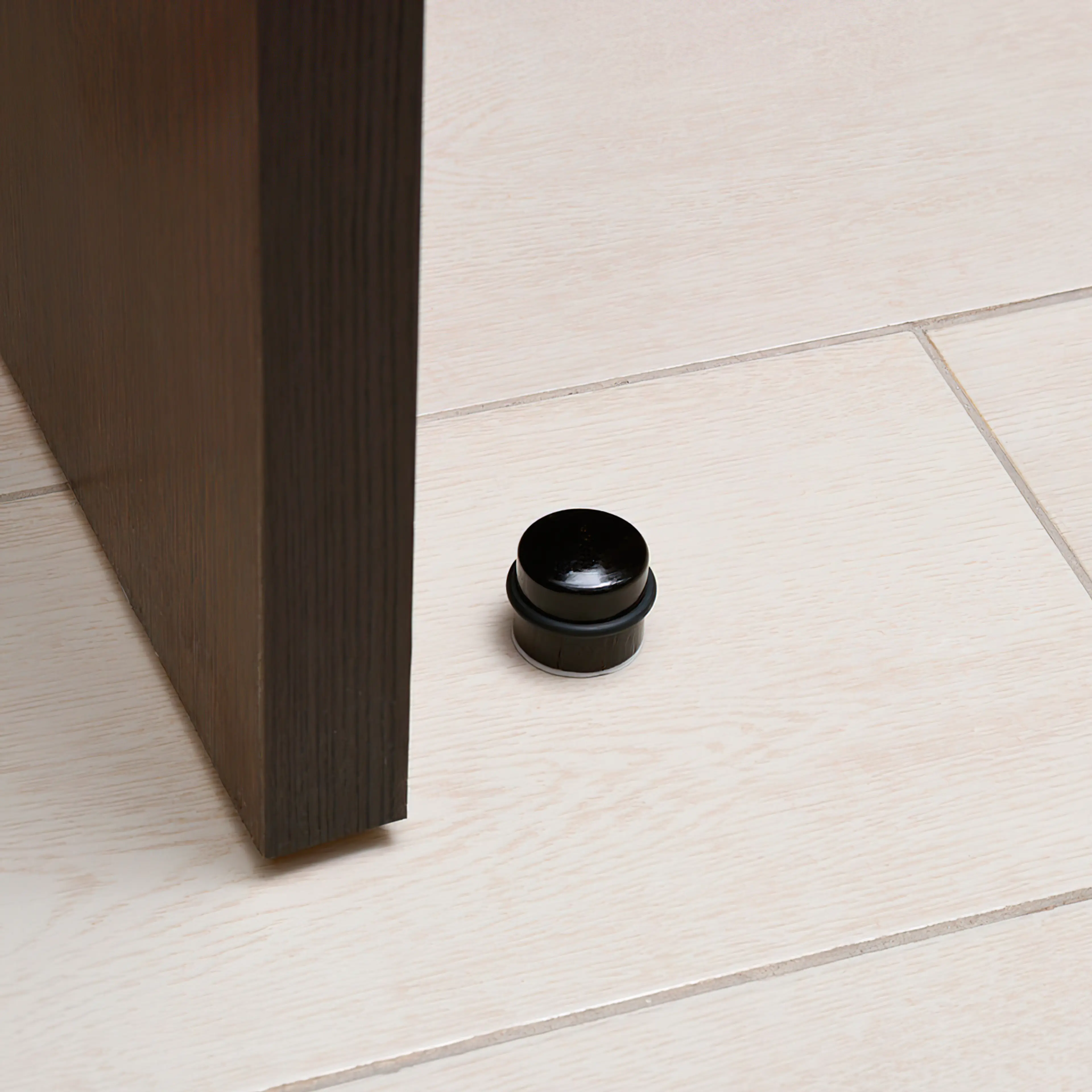 TOPE PUERTA ADHESIVO MADERA REDONDO