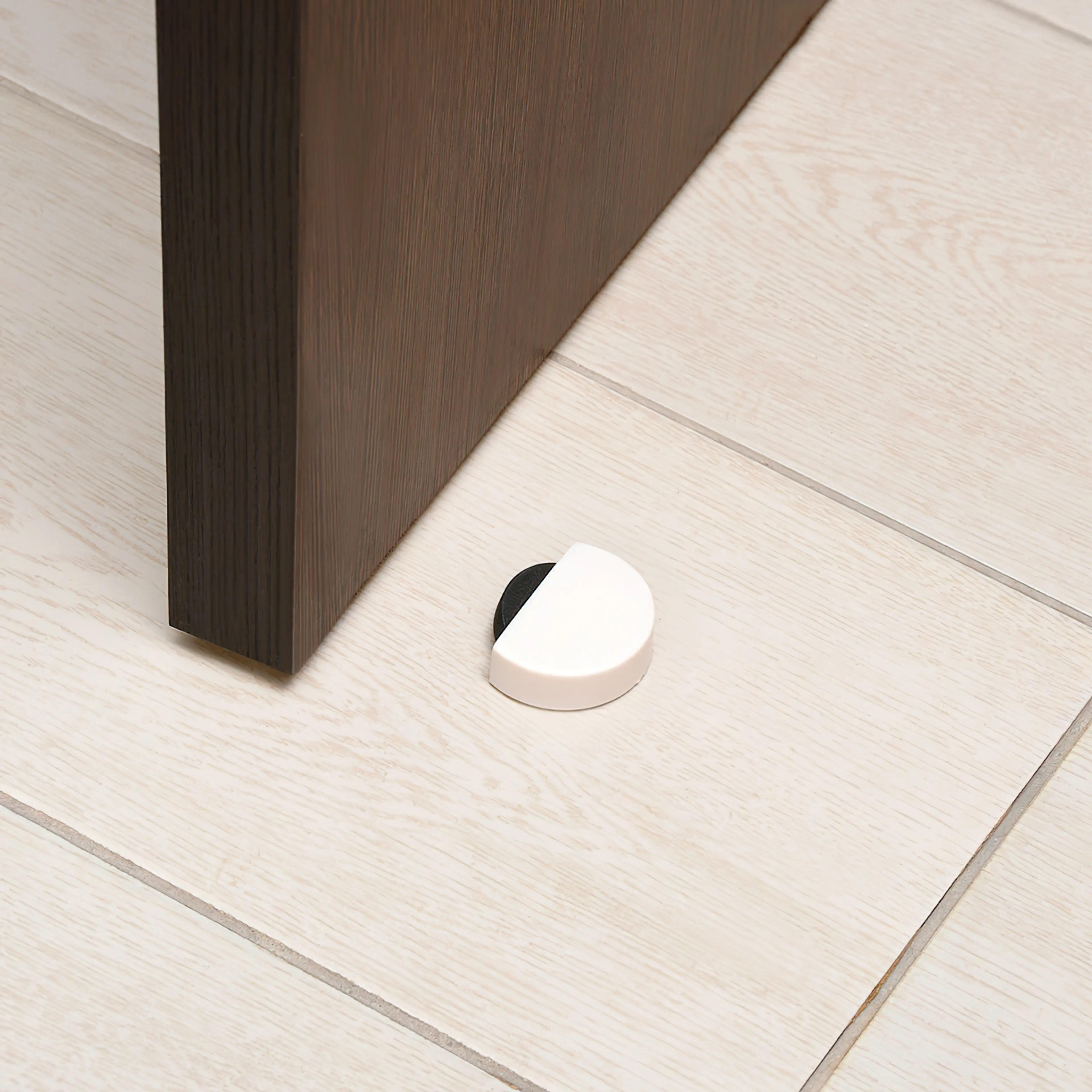 TOPE PUERTA ADHESIVO SILENCIOSO BLA