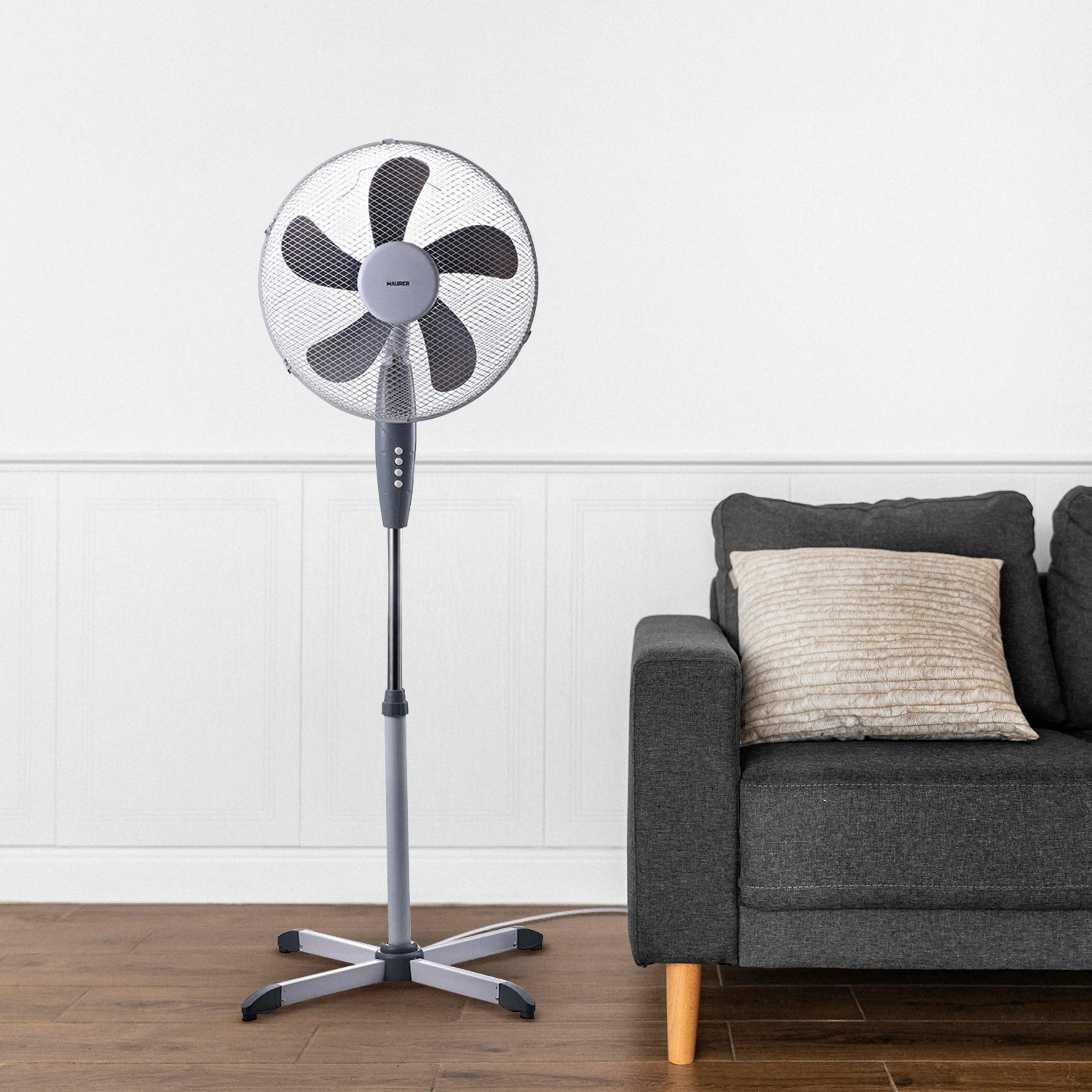 VENTILADOR PIE Ø 40 CM. X 135 CM. 5