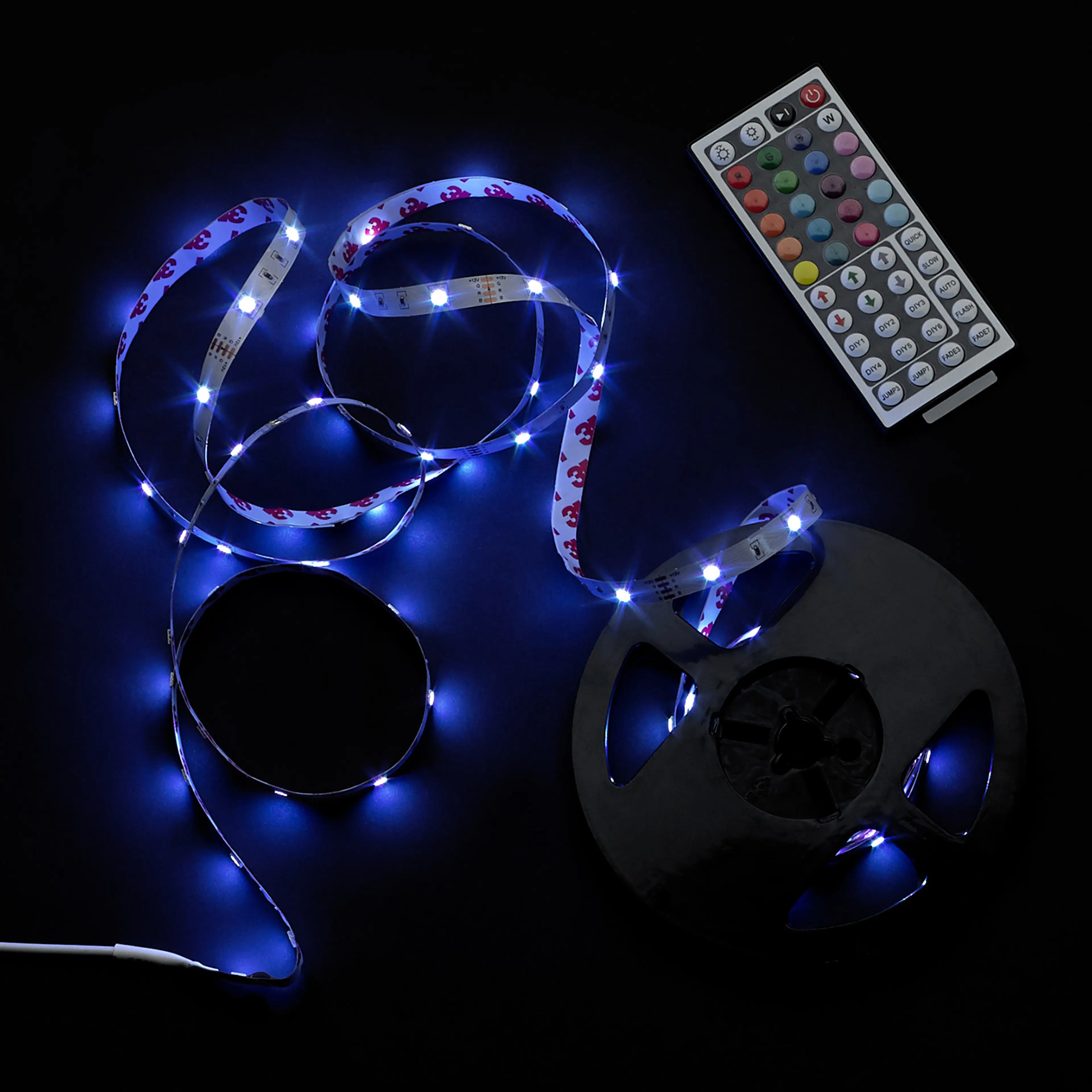 TIRA LED ADHESIVA RGB CON 150 LEDS 