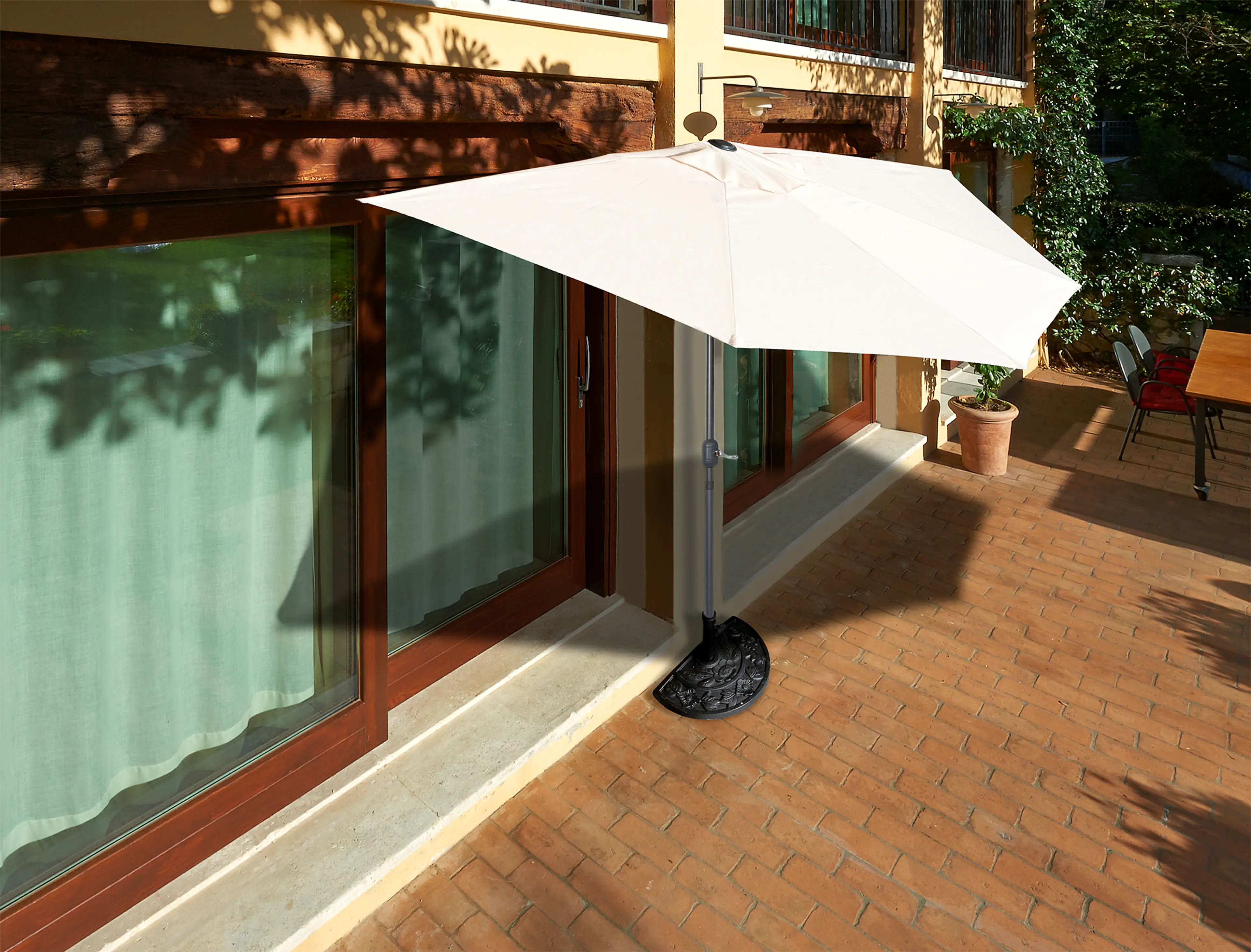 SOMBRILLA JARDIN A PARED 2.7X2.54 B